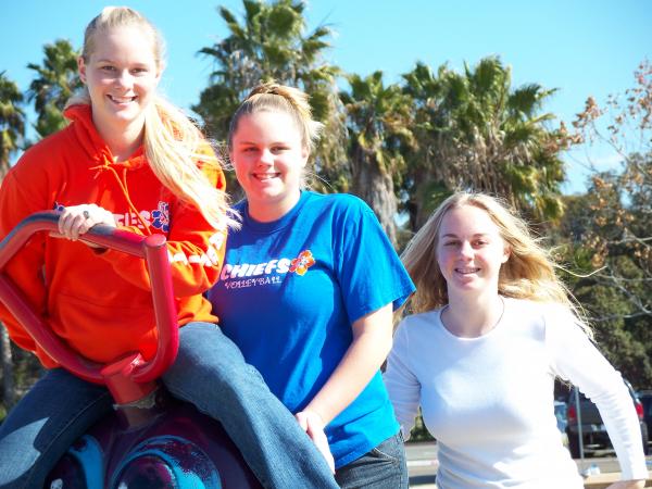 Lindsay Wood - Class of 2007 - Clairemont High School