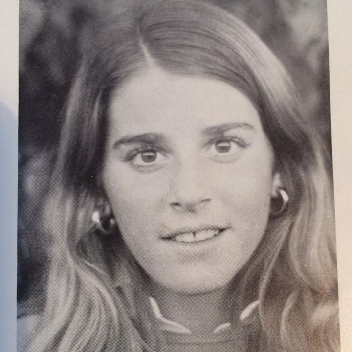 Debbie Ferrer - Class of 1974 - Darien High School