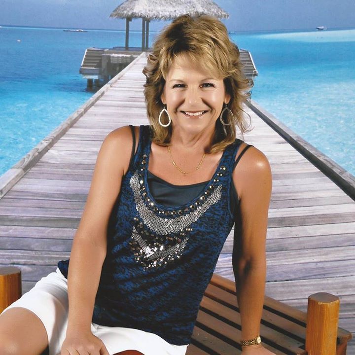 Cindy Foushee - Class of 1976 - Jeffersonville High School