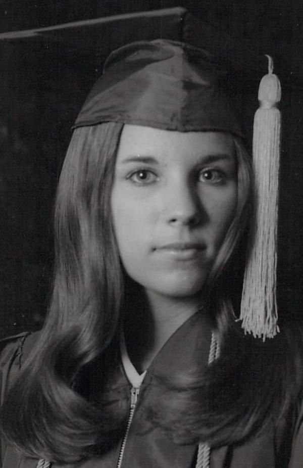 Becky Hollingsworth - Class of 1972 - Benton High School