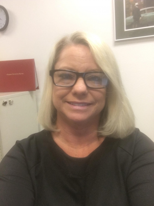 Laura Uselton - Class of 1986 - Hanford High School