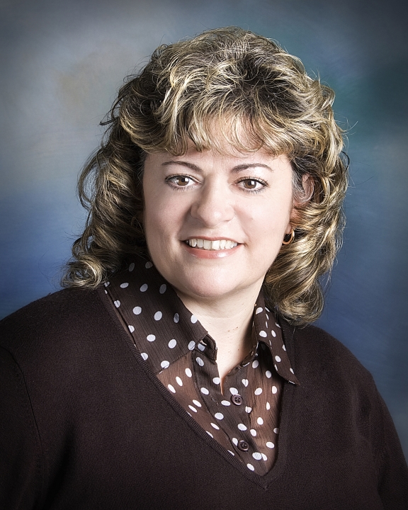 Delia Faria - Class of 1984 - Hanford High School