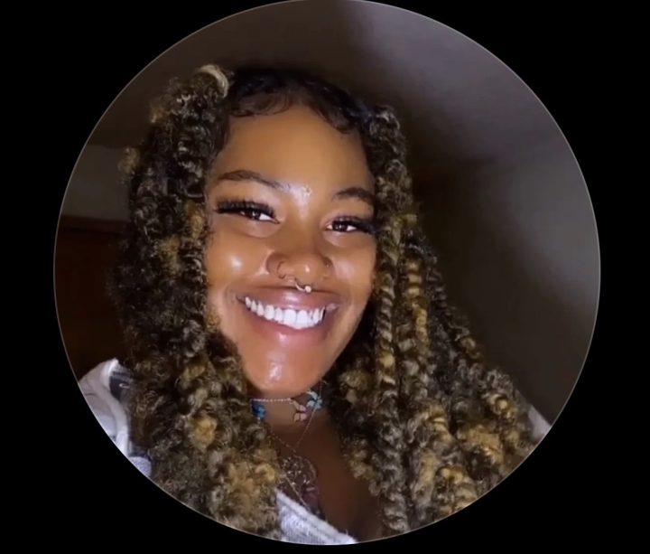 I’yonna Samone - Class of 2017 - Lawrence Central High School