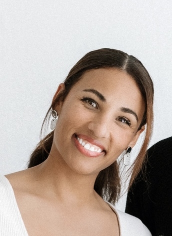 Nia Jonesz - Class of 2005 - Andover High School