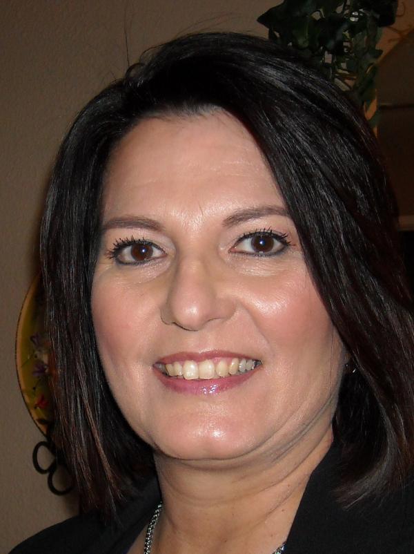 Julie Mullins - Class of 1979 - Thomas Downey High School