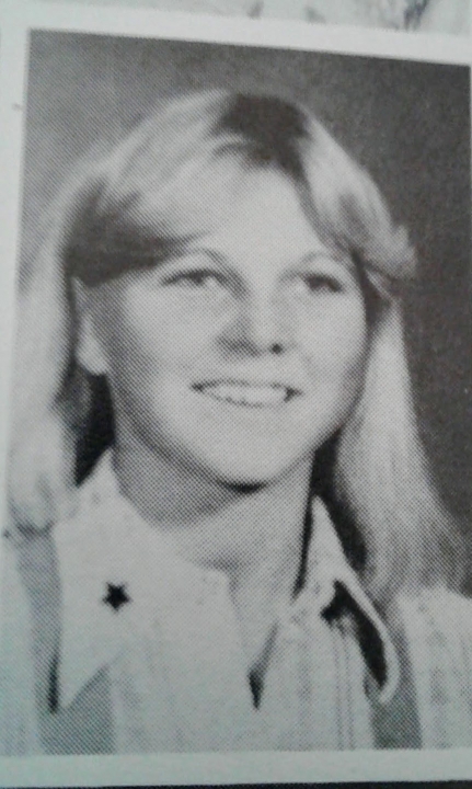 Lori Lauer Davis - Class of 1979 - Del Campo High School