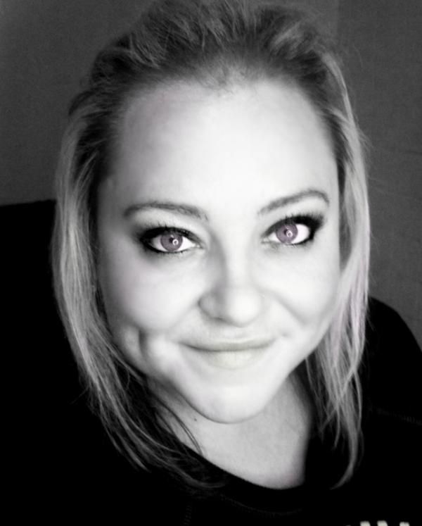 Courtney Langloss - Class of 1999 - Del Campo High School