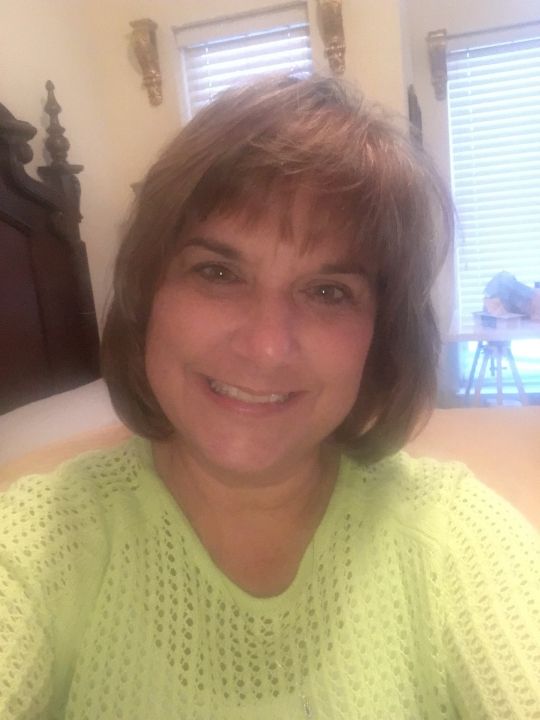 Suzanne Finley - Class of 1977 - Lakeside High School
