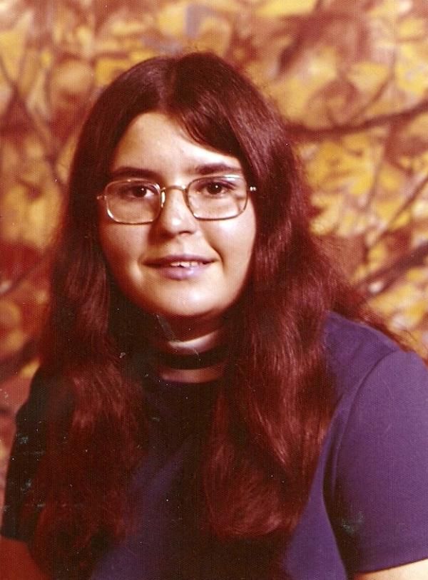 Linda Adams - Class of 1975 - Harlan High School