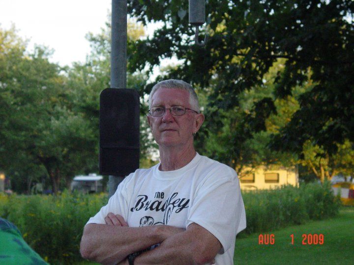 Larry W Bradley - Class of 1965 - Centerville High School
