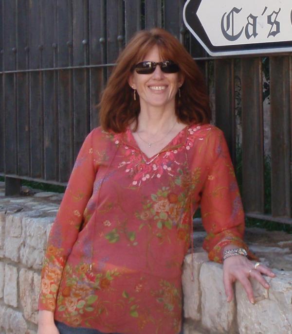 Linda Thompson - Class of 1979 - Cook High School
