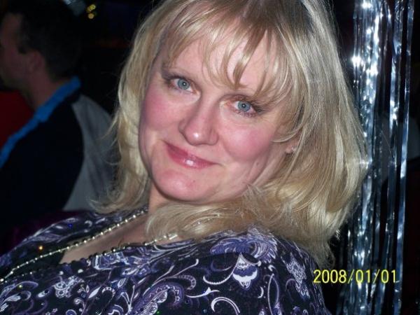 Laura Lewis - Class of 1977 - Sandy High School