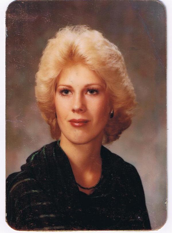 Laura Unstine - Class of 1979 - L'anse Creuse High School