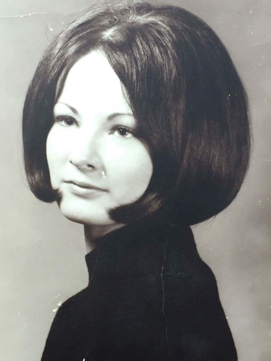 Linda Bischoff - Class of 1969 - Lake Shore High School