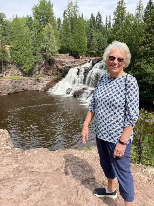 Donna Van Dyke - Class of 1966 - Grandview High School