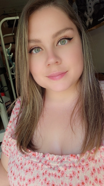 Elizabeth Wagner - Class of 2012 - Dundee-crown High School