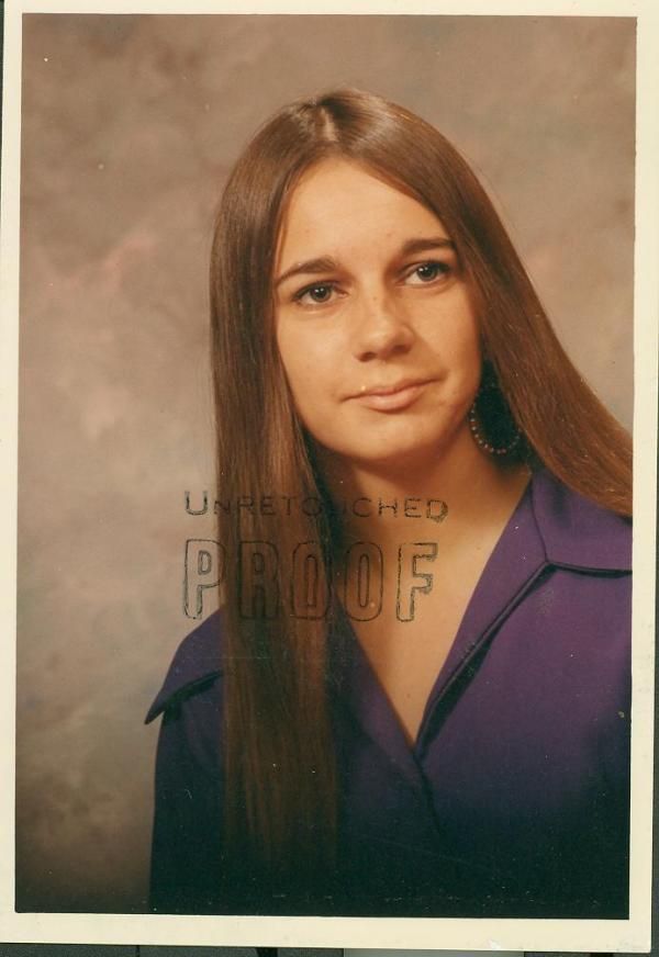 Suzanne Wagner - Class of 1971 - Rockford High School