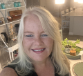 Lois Lee