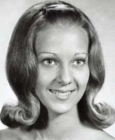 Shauna O'neill - Class of 1972 - Grayville High School