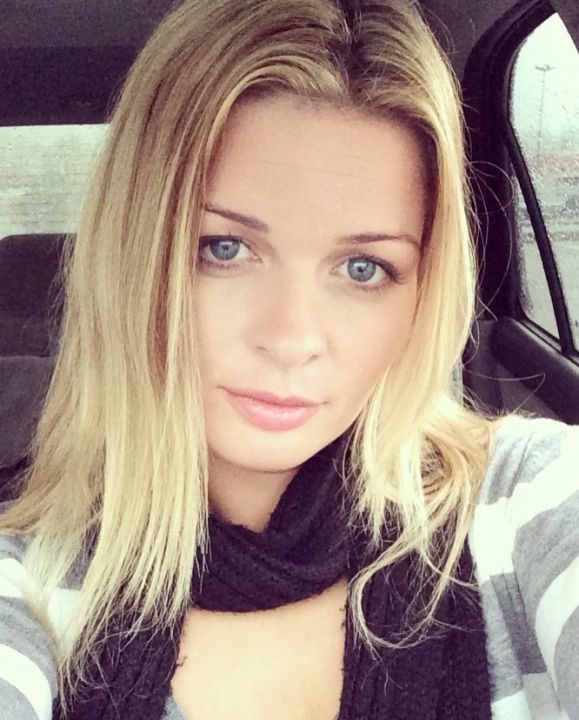 Nicole Wroe - Class of 1998 - East Providence High School