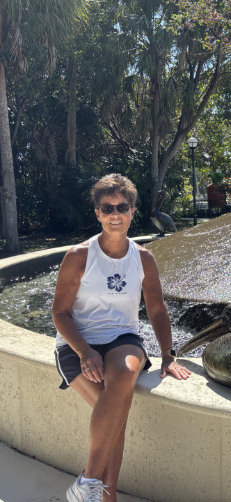 Betsy Sohn - Class of 1976 - Walled Lake Central High School