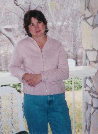 Sandy Mossbarger - Class of 1975 - Alton High School