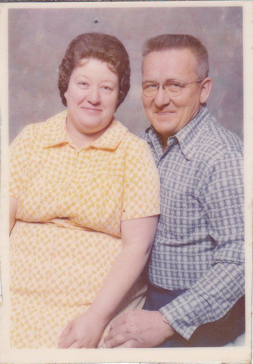 Sandy Hoshauer Edwards - Class of 1980 - Oakwood High School