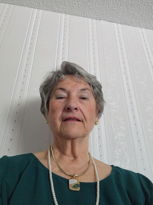 Kathleen Kneisel - Class of 1967 - Hiawatha High School