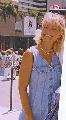 Lesley Kemp - Class of 1971 - Rockford East High School