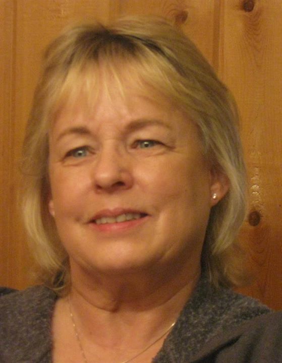 Susan Haluzak - Class of 1968 - Waukegan High School