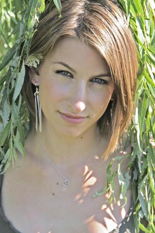 Katie Katie Van Fleet - Class of 2000 - Radnor High School
