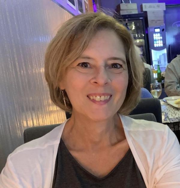 Valerie (medeiros) Clark