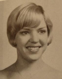 Leslie Haudenshield Scavo