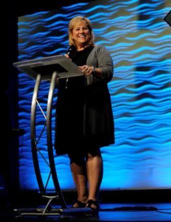 Sharon Joan (worells) Meade