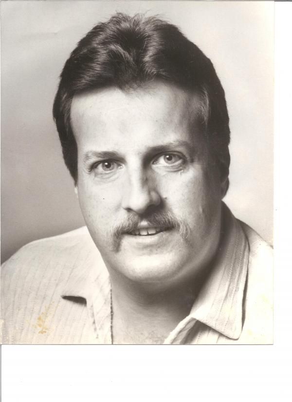 Robert "bob" Kucin