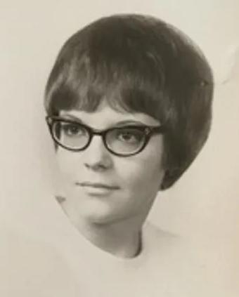 Kathy Elaine Szeman (rusko)