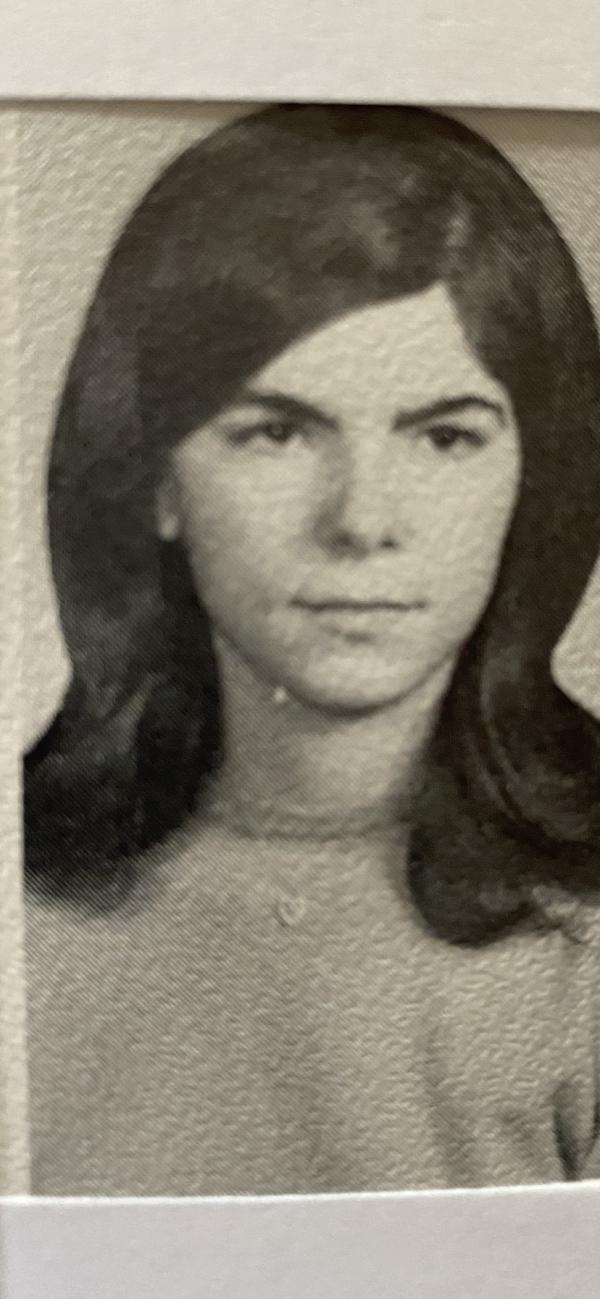 Suzanne Lang