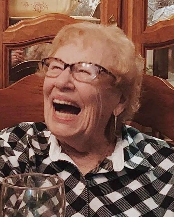 Gloria  May (pastell) Smith