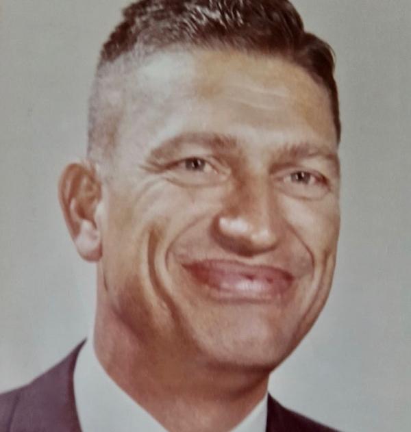 Von Dolteren, Charles "von"