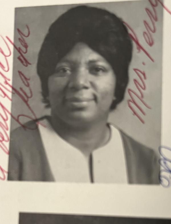 Mrs. Mary Lee Montgomery Perry