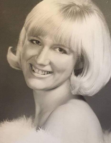 Peggy Sue (hofer) Martin