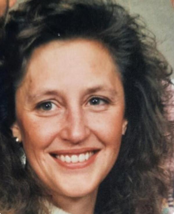 Leslie Ann Miron