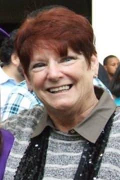 Lauretta “laurie” M (ryan) Zeoli