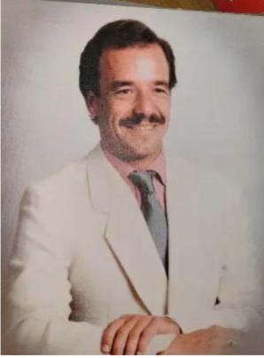 Donald William Mullineaux