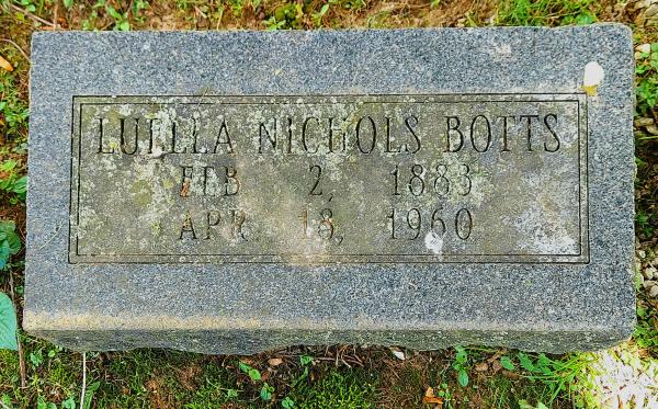 Luella Atta Nichols Botts