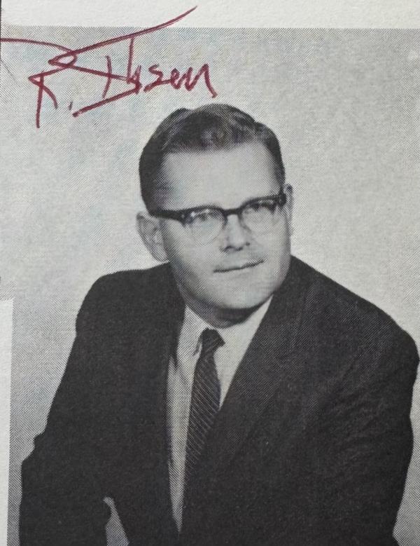 Robert "bob" Ihsen