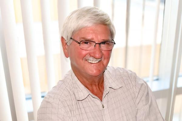 Duane Lindsay