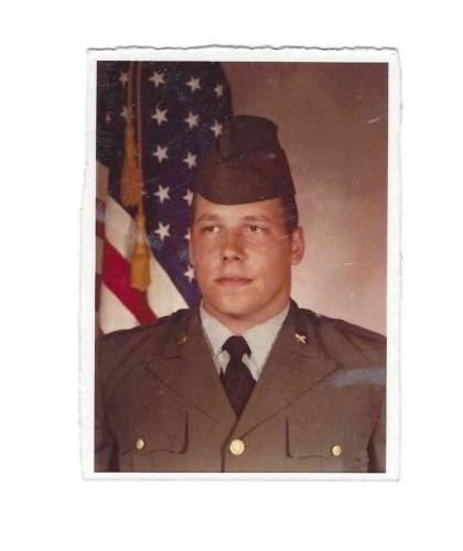 Harry Earl Huffer