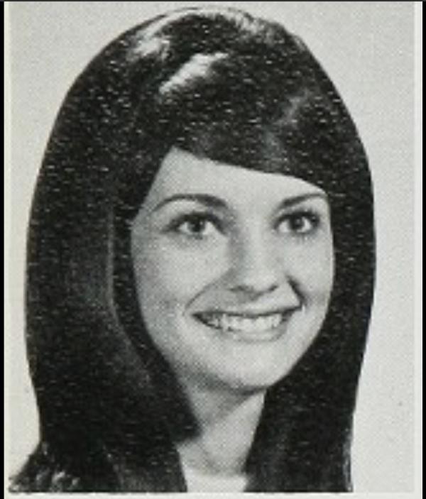 Shirley Ayers Volkes