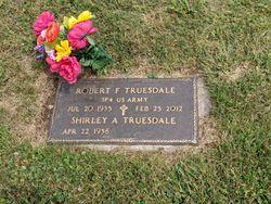 Shirley Ekstein (truesdale)